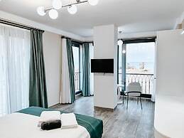 one lıfe otel