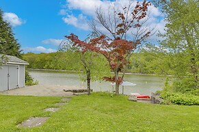 Lakefront Bliss in Mahopac! Charming Home w/ Dock