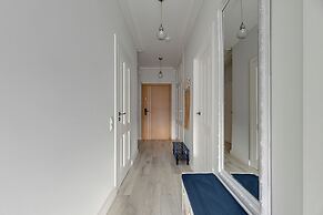 Toskania Light & Spacious Family Stay