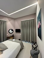 Poerio Station Rooms & Apartment