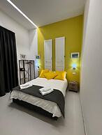 Poerio Station Rooms & Apartment