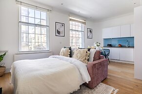Elegant 1BR in Vibrant Soho
