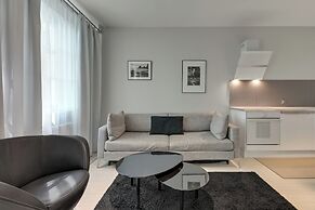 Valor by Grand Apartments