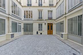 Le Marais Elegant residence