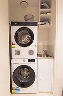 Melbourne Square 1 Bed