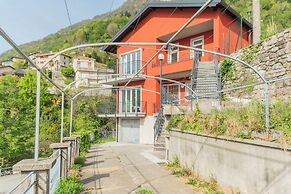 Panoramic Lake Suites