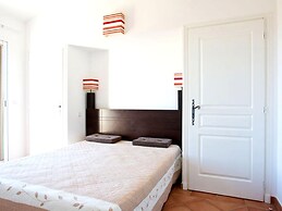 Golf Villa in Mazamet With Pool