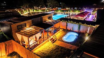 Elite Escape Village Hotel