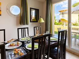 Sea View Duplex for 8 on Var Coast