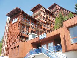 Mountain Panorama Apartment Retreat