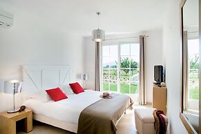 Luxury Luberon Villa With Pool for 10