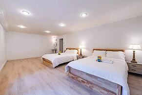 Comfortable Room in a Shared Home