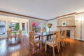 Comfortable Room in a Shared Home