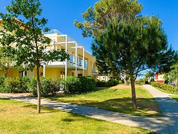Var Coast Duplex Apartment for 8