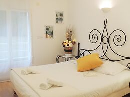 French Riviera Bay Retreat