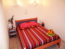 Family Duplex With Patio