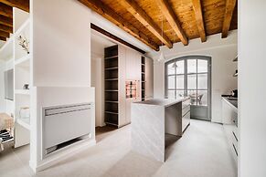 Luxury 5BR Retreat near Navigli