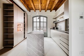 Luxury 5BR Retreat near Navigli