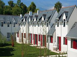 Apartment With Loft in Holiday Parkdd