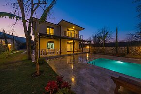 Luku Villa