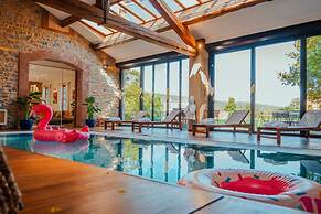 Casa Vama Pool Private Cinema