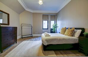 Contractor Friendly 1-bed Ensuite Ayr Town Centre KA7