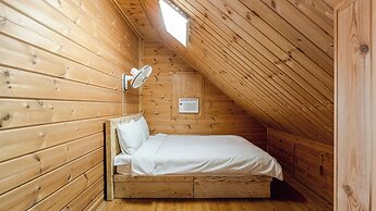 Gapyeong Pine4rest Glamping