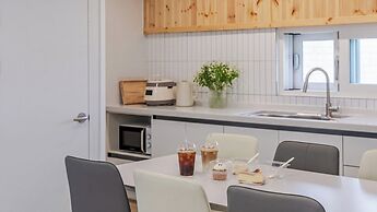 Gangneung Sacheon Bom House