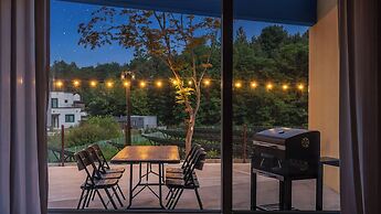Gangneung Sacheon Bom House
