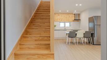 Gangneung Sacheon Bom House
