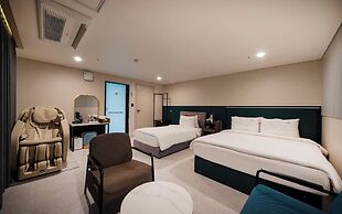 Hotel Cherry Blossom
