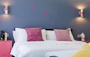 Pallamaglio Suites - Near Station & Historic Center