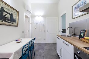 Pallamaglio Suites - Near Station & Historic Center