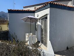 Elegant Catalan Coast Duplex for 6