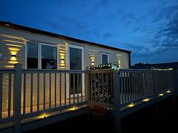 Bang Tidy 261 - Cabin - Wifi - Pool - Sleep 6