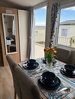 Bang Tidy 261 - Cabin - Wifi - Pool - Sleep 6