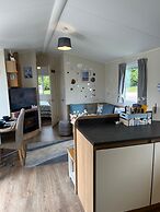 Bang Tidy 261 - Cabin - Wifi - Pool - Sleep 6
