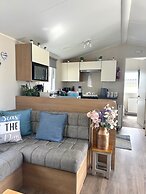 Bang Tidy 261 - Cabin - Wifi - Pool - Sleep 6