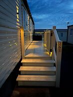 Bang Tidy 261 - Cabin - Wifi - Pool - Sleep 6
