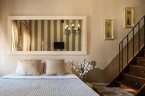 Oisife Apartments