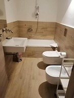 Oisife Apartments