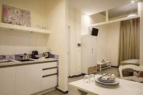 Oisife Apartments