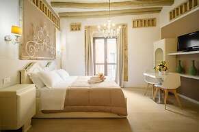 Oisife Apartments