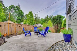 Walk to Trails & Golf: Sedro-woolley Retreat!