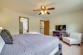 Walk to Trails & Golf: Sedro-woolley Retreat!