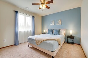 Walk to Trails & Golf: Sedro-woolley Retreat!