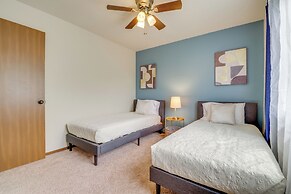 Walk to Trails & Golf: Sedro-woolley Retreat!