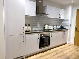 Apartment Sleeps 2 With City Views