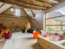 Charming Villa Retreat in Dordogne