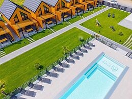 Large Holiday Home, Swimming Pool, Sauna, Jacuzzi
